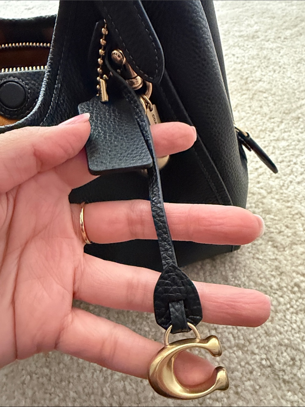 Coach Black Pebbled Leather BELLA/LORI Shoulder Bag with Gold Accents - Picture 7 of 8
